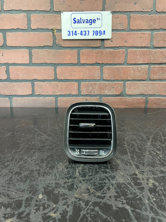 2011-2020 DODGE CHARGER FRONT DASH RIGHT OUTER AIR VENT GRILLE OEM L0202804DX9AB