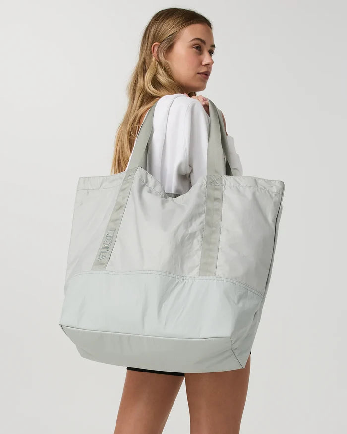 Coastal Tote