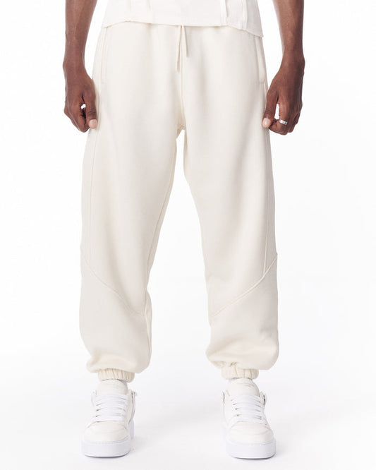 Martin Valen full white jogger front view with visible drawstring at waist and stitch detailing