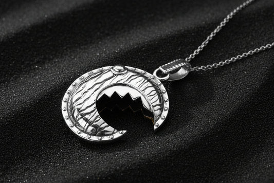 vkngjewelry Pendant Handcrafted Head of the Scheldt Silver Pendant