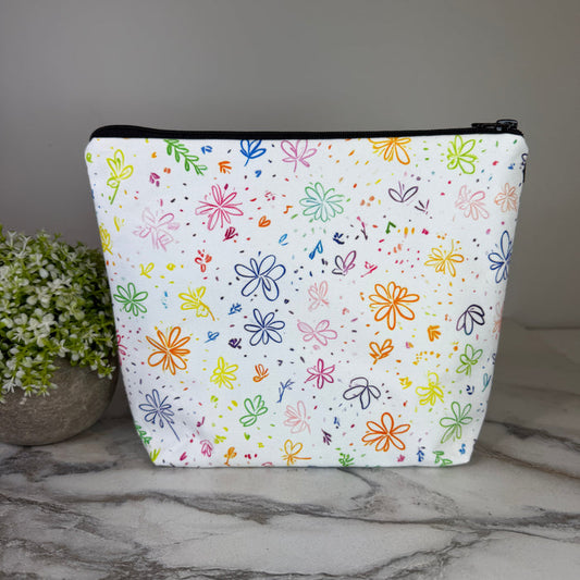 Pouch XL - Colorful Flower Doodles