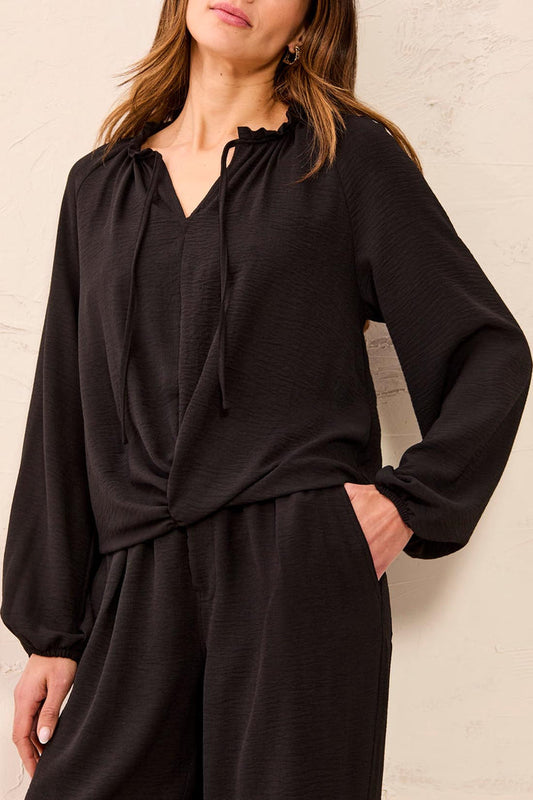 RAGLAN SLV BLOUSE W/ FRONT KNOT-BLACK